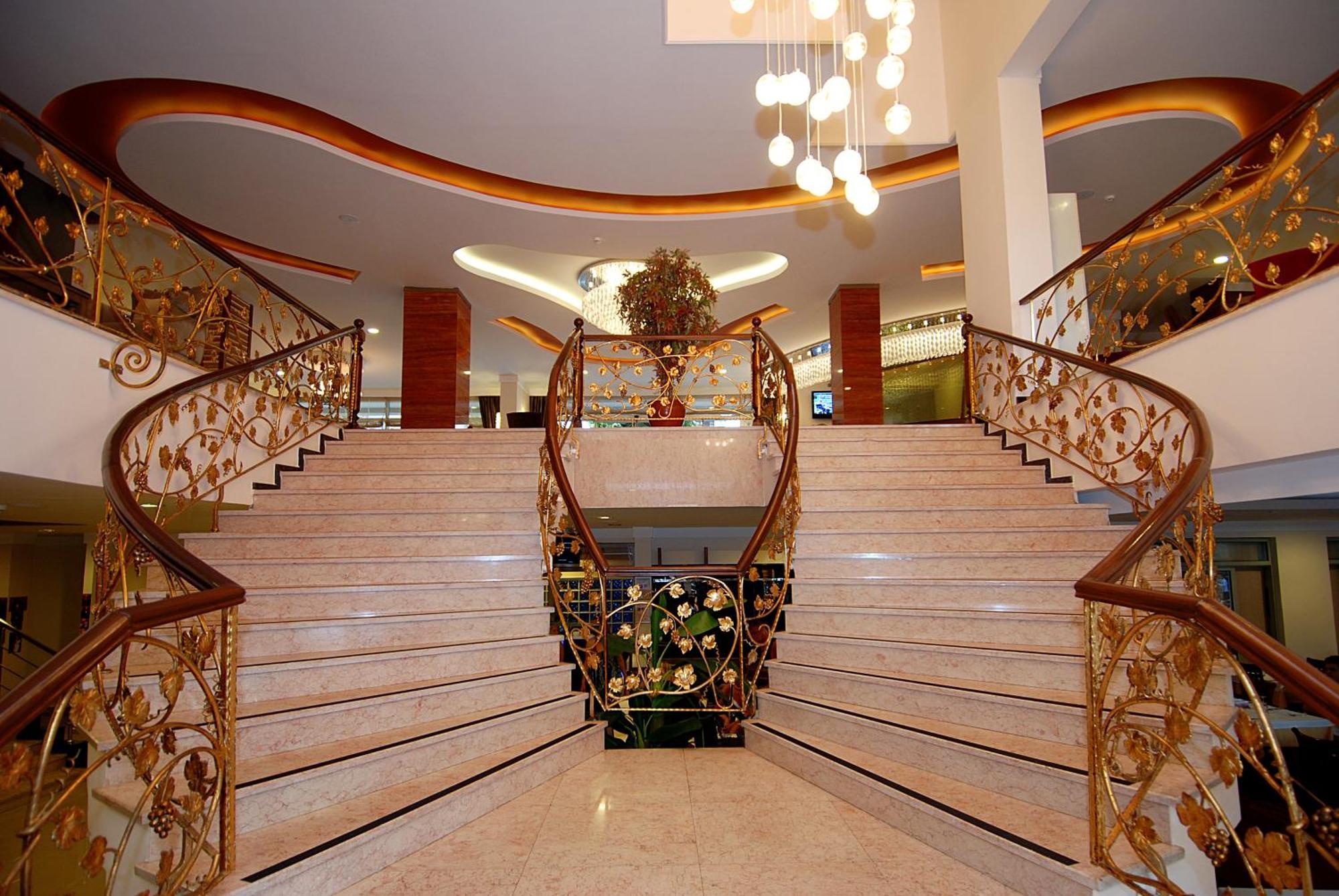 Grand Okan Hotel Алания Экстерьер фото