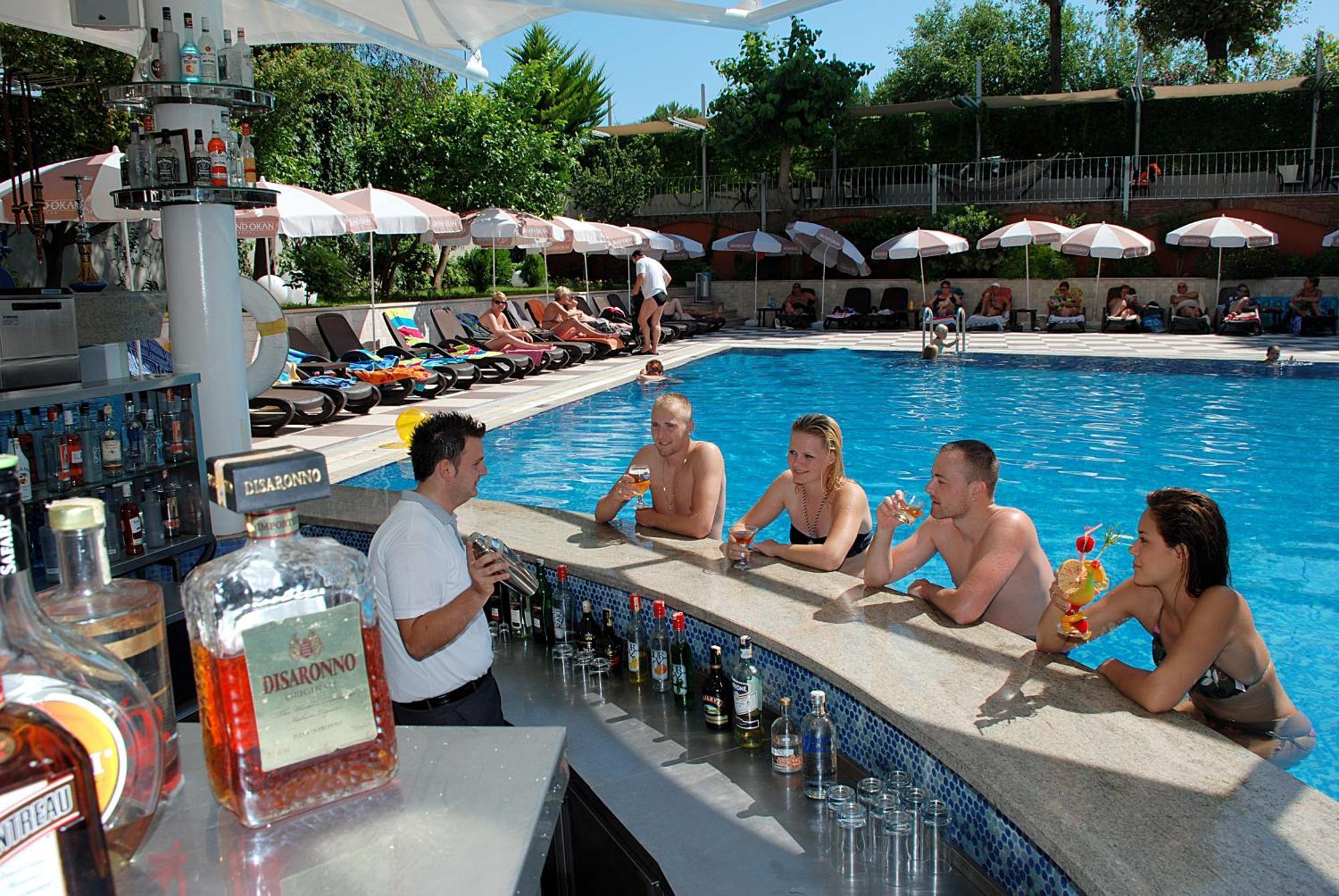 Grand Okan Hotel Алания Экстерьер фото